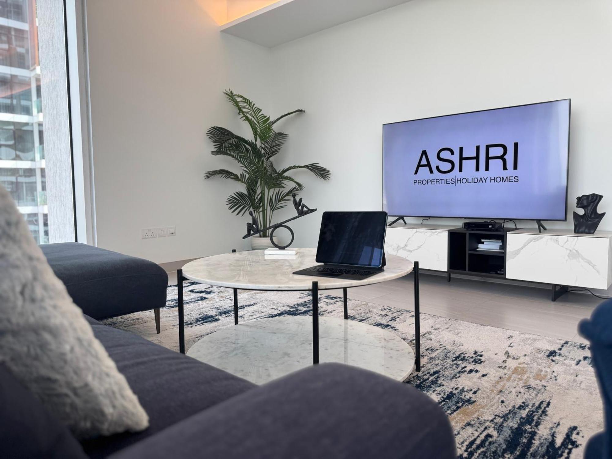 Apartment Ashri Luxe Spacious Near Metro, Frame *