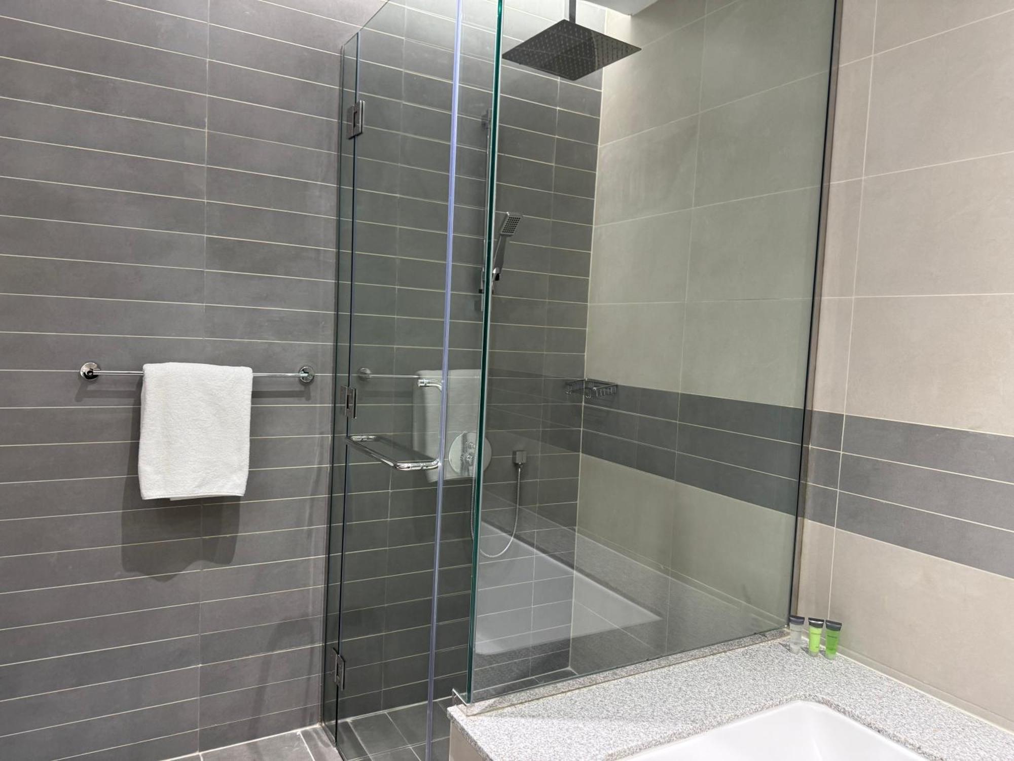 Appartement Ashri Luxe Spacious Near Metro, Frame *