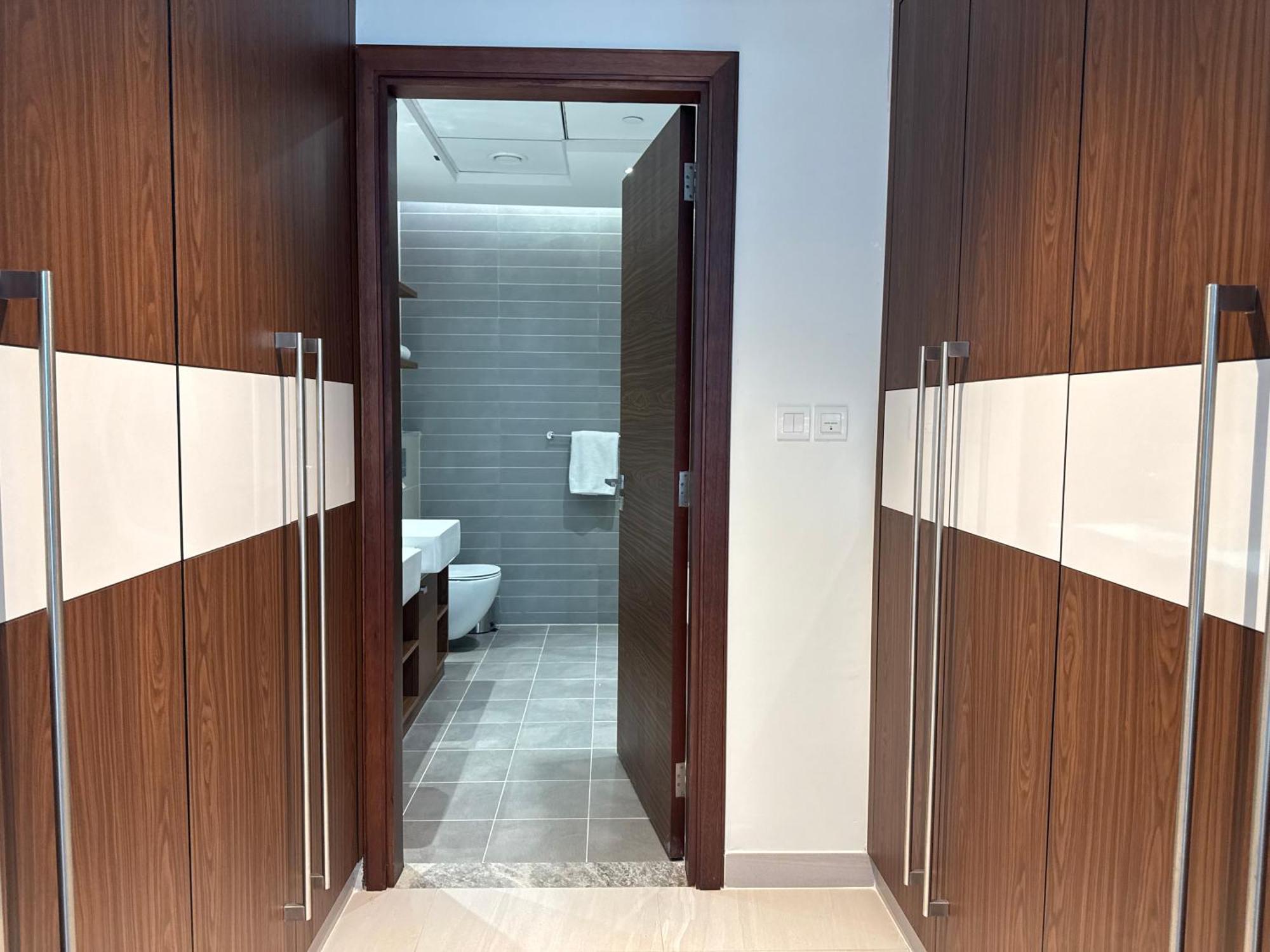 Ashri Luxe Spacious Near Metro, Frame Appartement