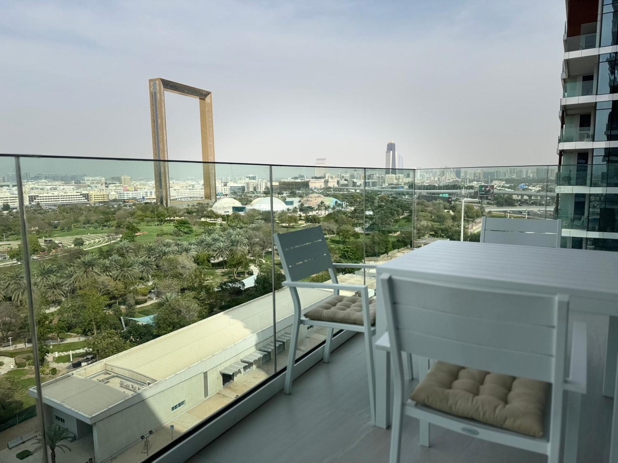 Ashri Luxe Spacious Near Metro, Frame Appartement