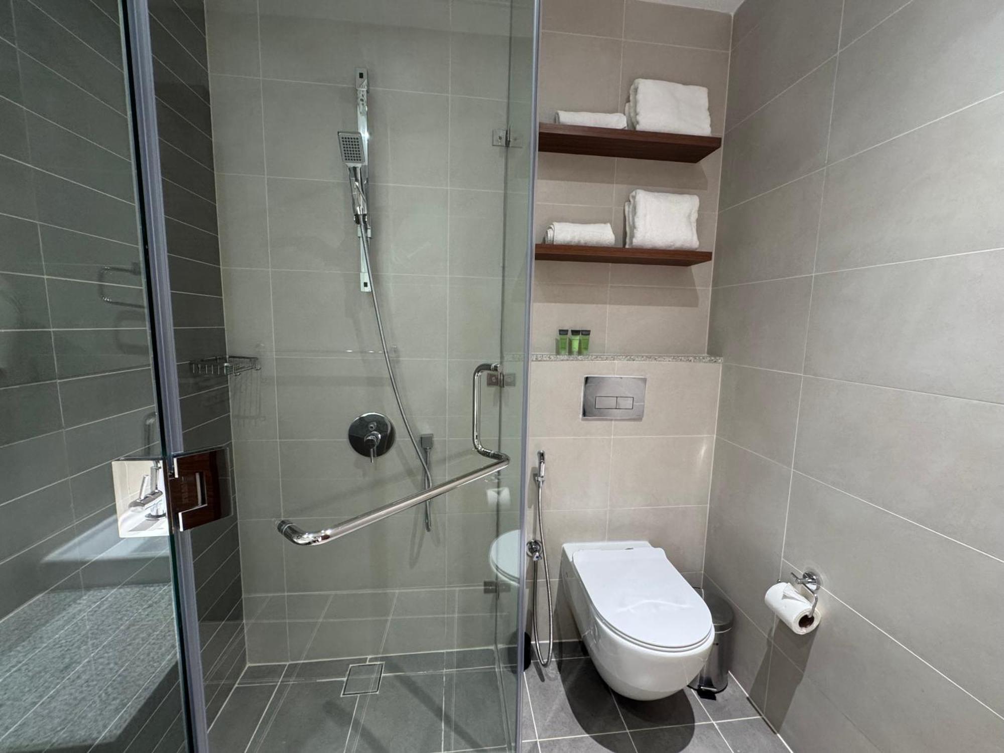 Appartement Ashri Luxe Spacious Near Metro, Frame