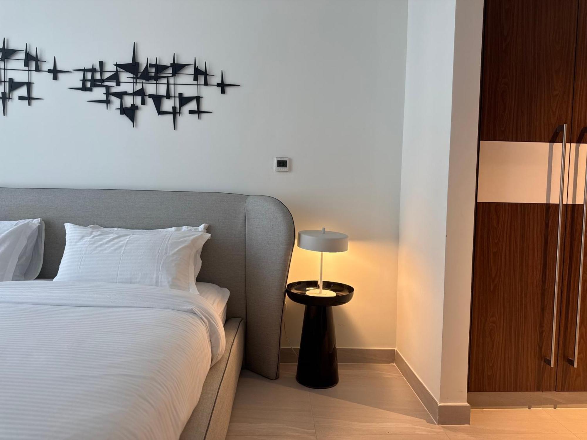 Ashri Luxe Spacious Near Metro, Frame * Dubai